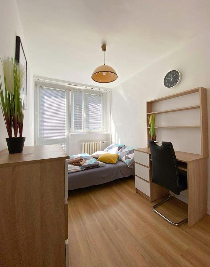 Bright Room №2 Grzybowska 9 Warszawa Eksteriør billede